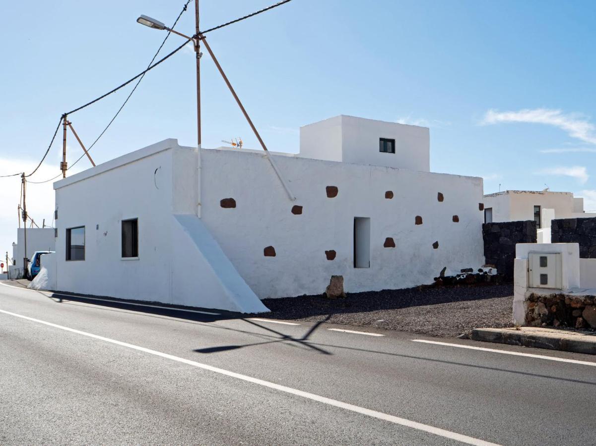 Comfortable House In Tias With Free Parking Eksteriør billede